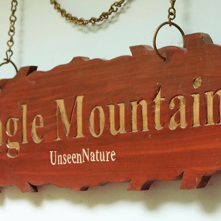 Eagle Mountain Munnar Acomodação com café da manhã Exterior foto