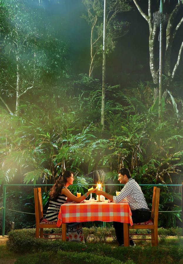 Eagle Mountain Munnar Acomodação com café da manhã Exterior foto