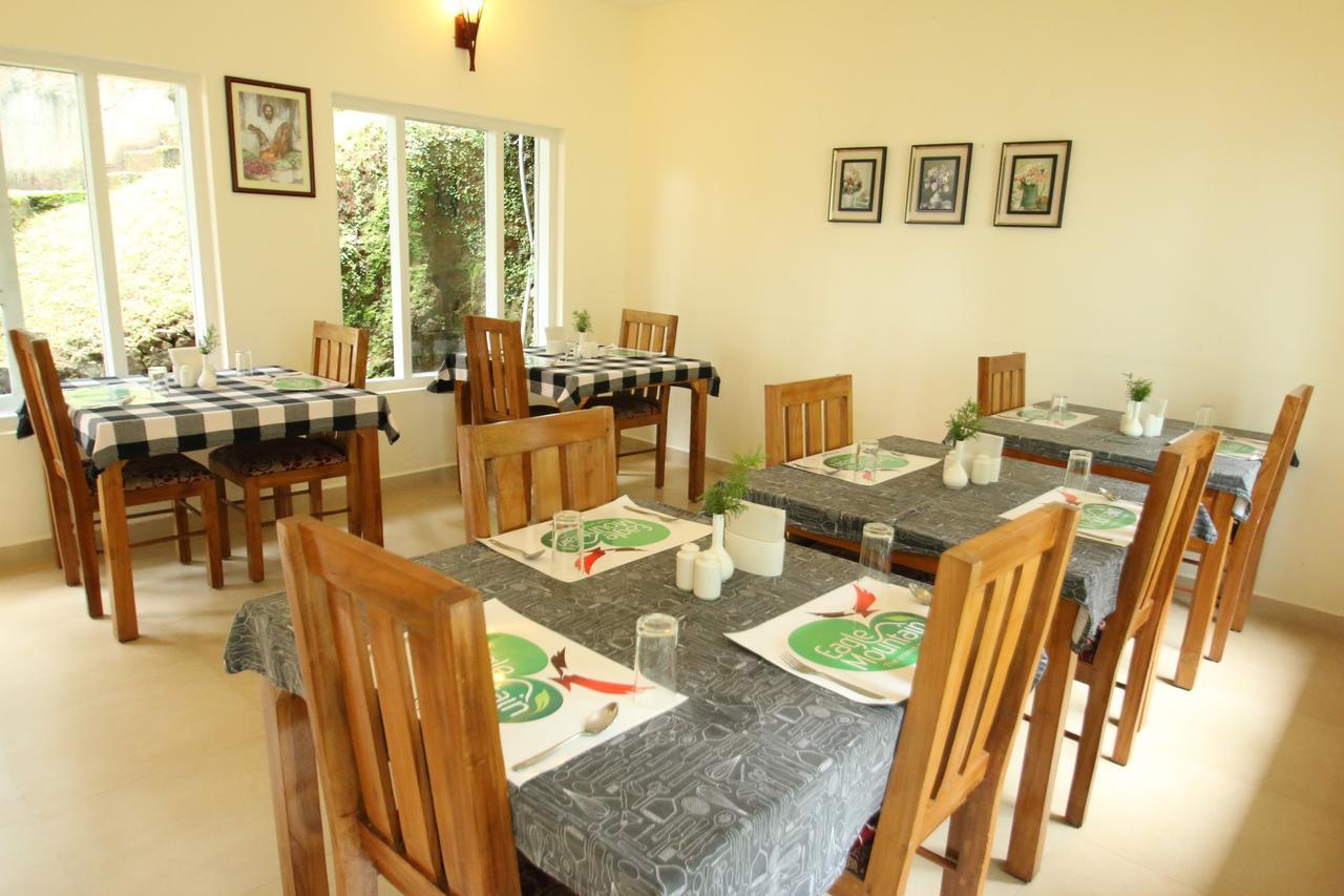 Eagle Mountain Munnar Acomodação com café da manhã Exterior foto